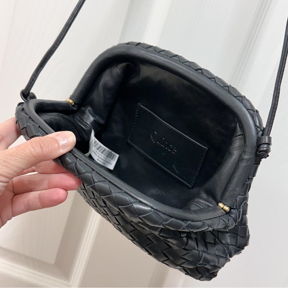 Quince Italian Leather Handwoven Pouch Crossbody Clutch | One Size | Black 👜✨ - Picture 5 of 14